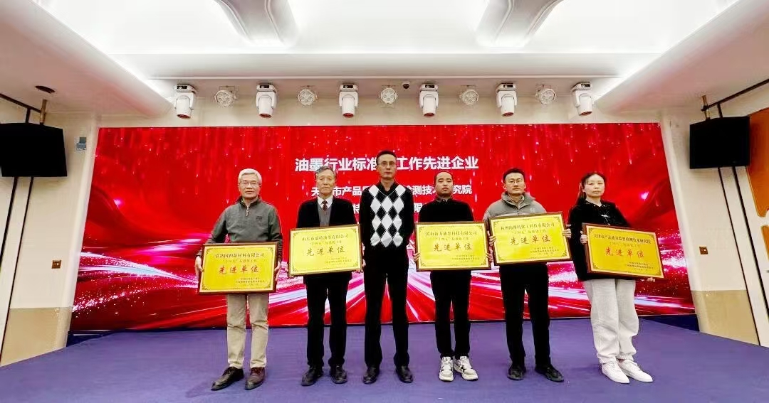 1770165984190431.jpg f4f2c4b859a1323939a1be61f3cc5123.jpg